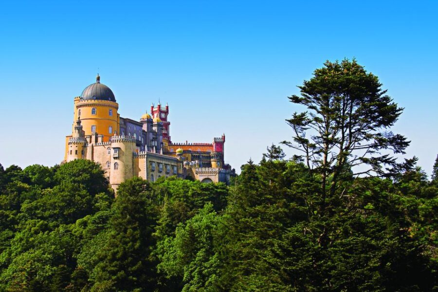 Private Sintra Half Day Tour - Getting to Sintra from Lisbon: pickup, private vehicle, and comfort