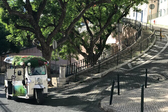 Private tuk tuk tour in old city Lisbon (Standard-1h30) - Price and value: what $84.65 buys you (and what it doesn’t)