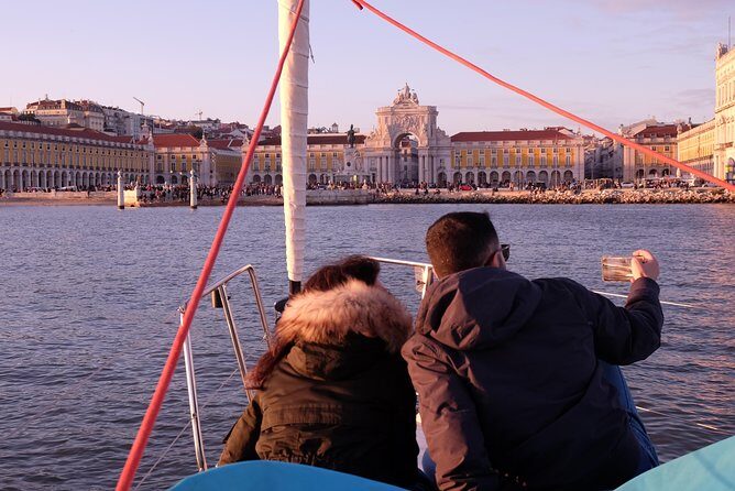 Relaxing Sailboat Cruise along the Tagus - Cristo Rei and Belém Tower: the classic south-bank lineup