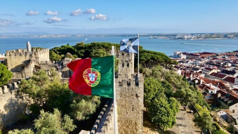 São Jorge Castle Skip-the-line Entry Ticket - Getting in fast: what skip-the-line really changes