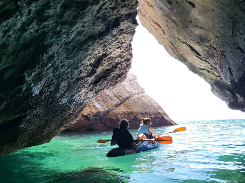 Sesimbra: Arrabida Natural Park & Caves Guided Kayaking Tour - The return to Sesimbra: shorter paddle, same attention to safety