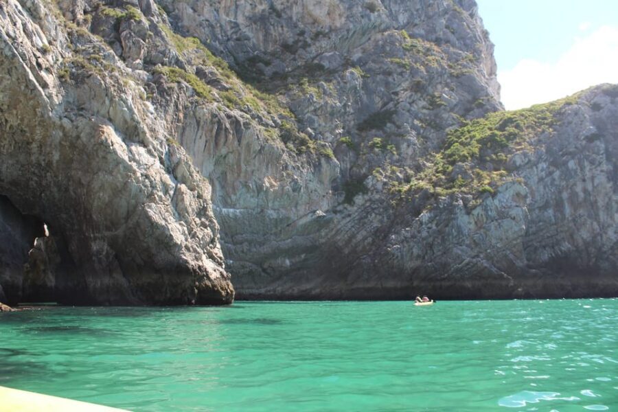 Sesimbra: Ribeiro Cavalo Beach, Caves, & Arrábida Kayak Tour - Kayaking through the Arrábida Natural Park coastline