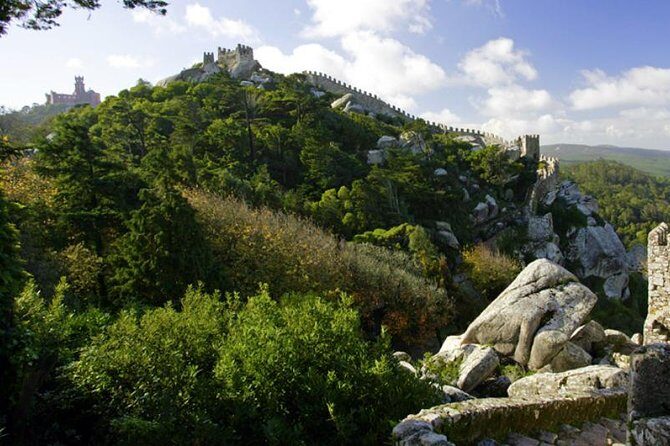 Sintra & Cascais Day Tour with Pena Palace Entry and Gardens Walk - Cascais: seaside town time, not a rushed checklist