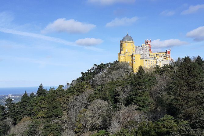 Sintra-Cascais Natural Park by E-Bike: 8- hour Tour from Lisbon - Penedo and Urgueira villages: views you earn from the saddle