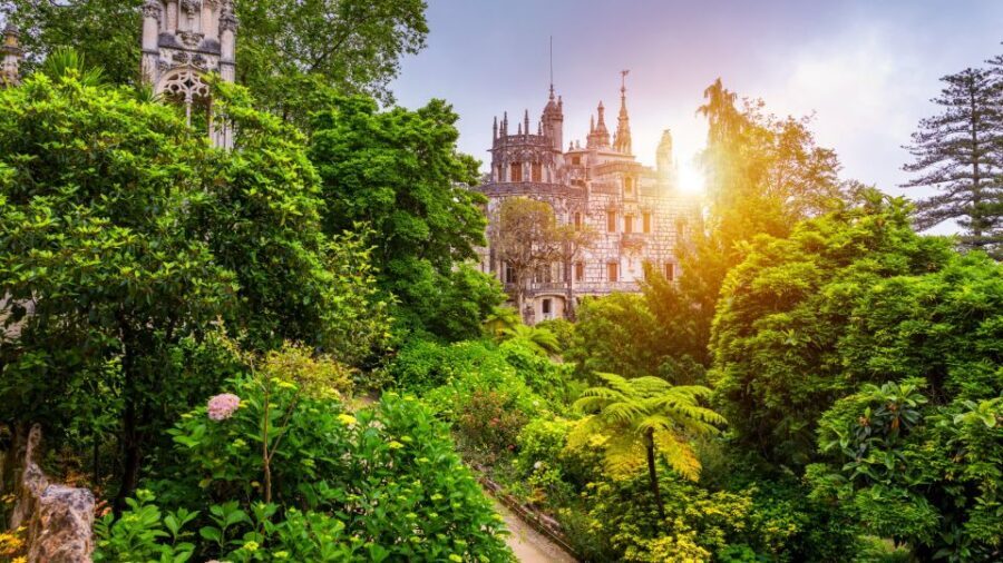 Sintra: Castle of the Moors & Quinta Entry with Audio Guides - Moorish Castle and Quinta da Regaleira without a live guide
