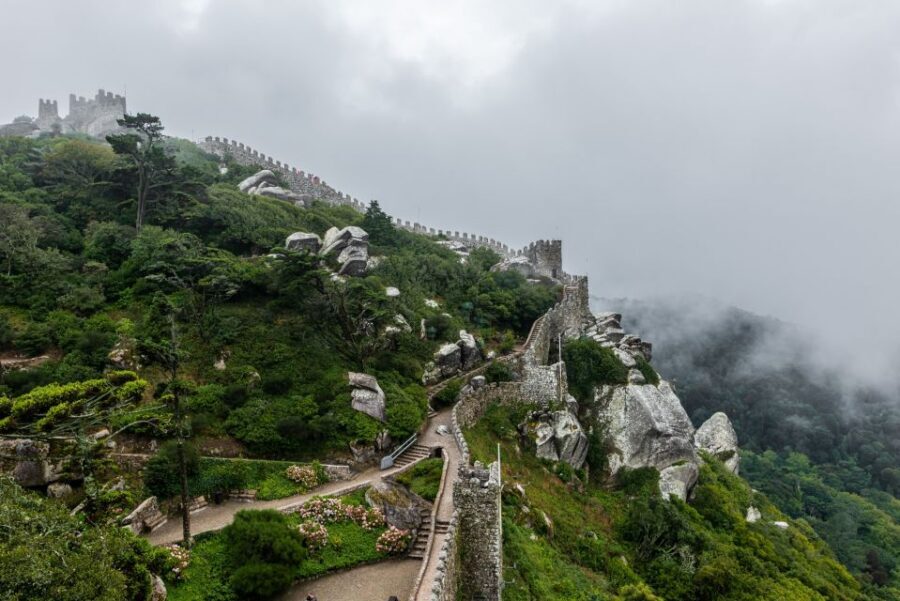 Sintra: Castle of the Moors & Quinta Entry with Audio Guides - Setting up your smartphone: do this before you leave