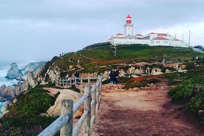 Sintra Half-Day Private Tour - A Journey through Wonderland - Sintra National Palace: the royal summer retreat you can still see clearly