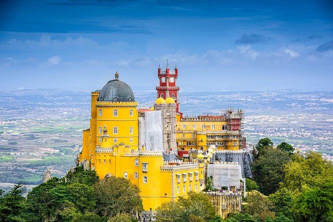 Sintra, Pena Palace, Cabo da Roca, Cascais Day Trip from Lisbon - Centro Histórico de Sintra: where the day becomes real