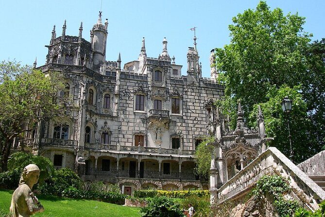 Sintra, Pena Palace, Cape Roca & Cascais Small-Group Tour - Those Optional Palace Visits: How to Decide in Real Time
