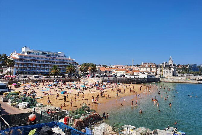 Sintra, Pena Palace, Cape Roca & Cascais Small-Group Tour - The Guincho Pass-By: A Quick Contrast on the Drive