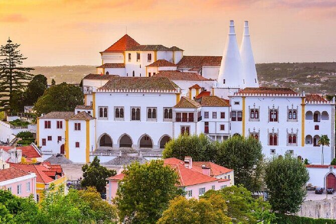 Sintra, Pena Palace, Cape Roca & Cascais Small-Group Tour - Cascais in One Hour: Fishing-Village Roots, Present-Day Glam