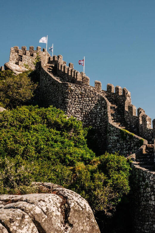 Sintra: Private Sightseeing Tuk Tuk Tour - Getting Oriented at the Start: Fonte da Sabuga and Biester Palace