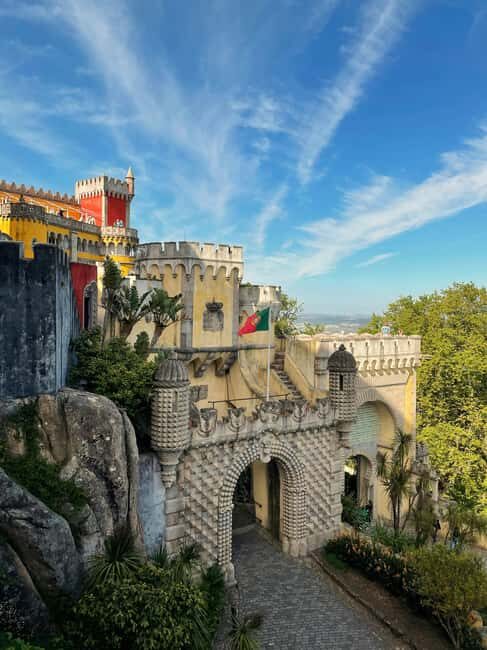 Sintra: The Romantic Village – Private Half-Day Guided Tour - FAQ