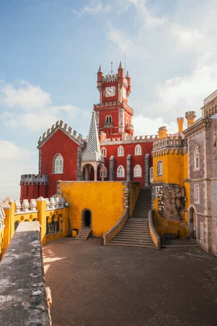 Sintra: The Romantic Village – Private Half-Day Guided Tour - How the meeting and transport work (and why it matters)
