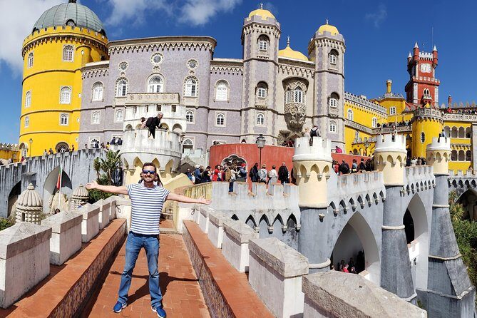 Sintra to Cascais: 2 Palaces, 4 Sites, Small Group 10 Hour Tour - Cascais, Estoril, and the bay drive back toward Lisbon
