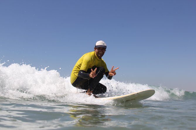 The Surf Instructor in Costa da Caparica - Costa da Caparica and Praia do Castelo: a great Lisbon-area surf fit