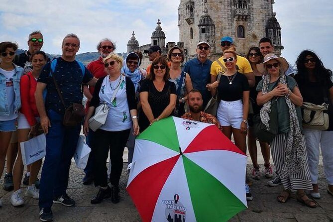 Tour in Italian of Belém - Afonso de Albuquerque Square: A Navigator Warm-Up (15 minutes)