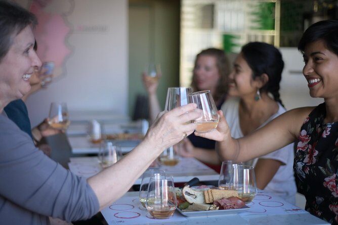 Wine and Cheese Tasting Lunch in Portuguese Wine Bar - Why This Lisbon Lunch Tasting Feels More Like a Lesson (and Less Like a Show)